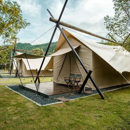 Lala Mukha Tented Resort Khao Yai مو سي المظهر الخارجي الصورة